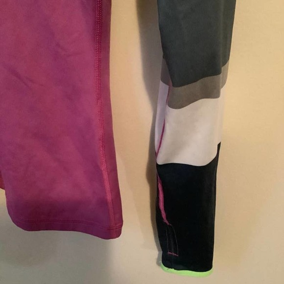 Nike Pro Dri-Fit Womens Long Sleeve Half Zip Running Performance Jacket Size S - Picture 8 of 12